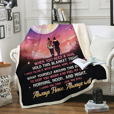 Alternative view of To My Beautiful Woman I Love When You Need a Hug Hold This Blanket Tight Fleece Blanket - Mink Blanket