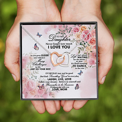 Mom To My Daughter Never Forget How Much I Love You Interlocking Hearts Pendant Necklace