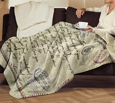 Alternative view of Mom to My Daughter I Want You to Believe Deep in Your Heart Letter Fleece Blanket - Premium Sherpa Blanket