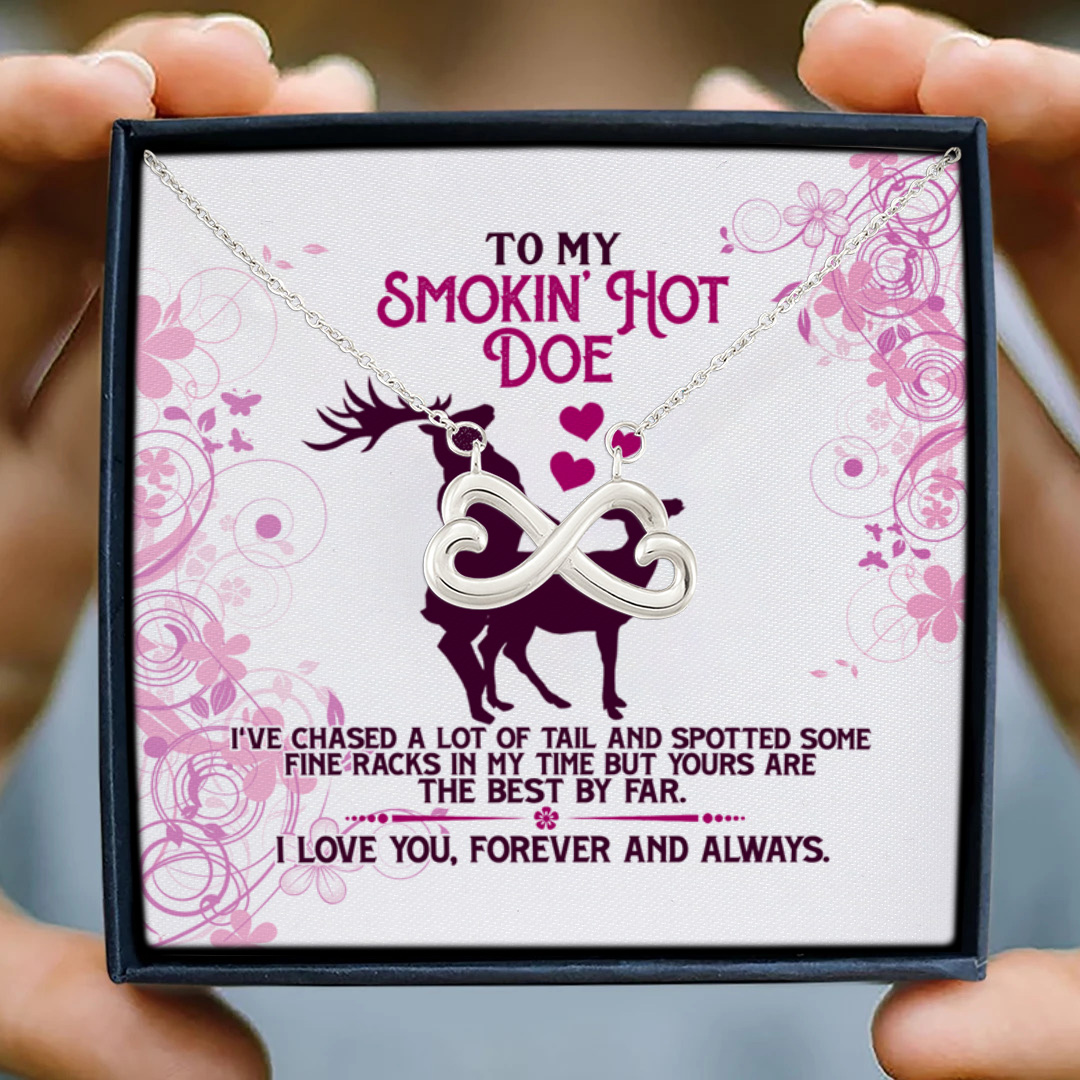 Smokin hot doe necklace Outlet