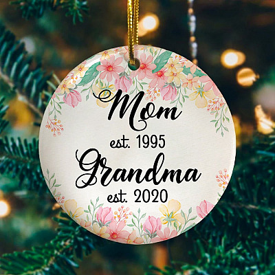Personalized New Grandma 2020 Decorative Christmas Ornament Keepsake - Holiday Flat Circle Ornament