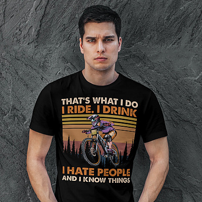 Alternative view of Vintage That's What I Do I Ride I Drink I Hate People And I Know Things T-shirt - Cycling Dad Cycologist Shirt