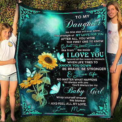 Alternative view of Mom To My Daughter No One Else Will Ever Know The Strength Of My Love For You Fleece Blanket - Sherpa Blanket