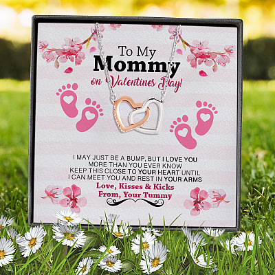 To My Mommy On Valentines Day I May Just Be A Bump But I Love You Joined Interlocking Hearts Pendant Necklace