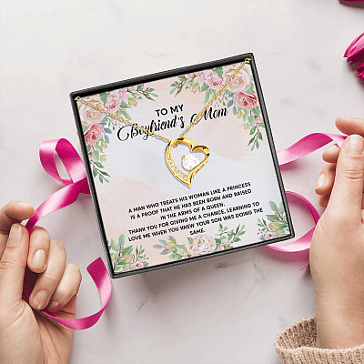 To My Boyfriend's Mom Born And Raise In The Arms Of A Queen Forever Love Pendant Necklace