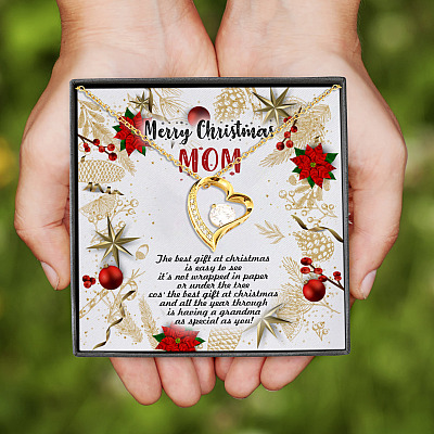 Merry Christmas Mom the Best Gift at Christmas Is Easy To See Forever Heart Pendant Necklace Gifts