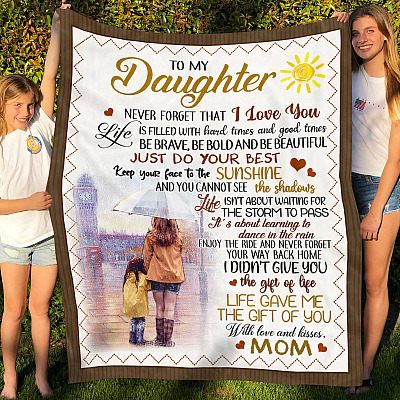 Alternative view of Mom Daughter In The Rain To My Daughter With Love And Kisses Mom Fleece Blanket - Mink Blanket - Woven Blanket