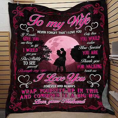 Silhouette Couple With The Moon to My Wife Never Forget I Love You Fleece Blanket