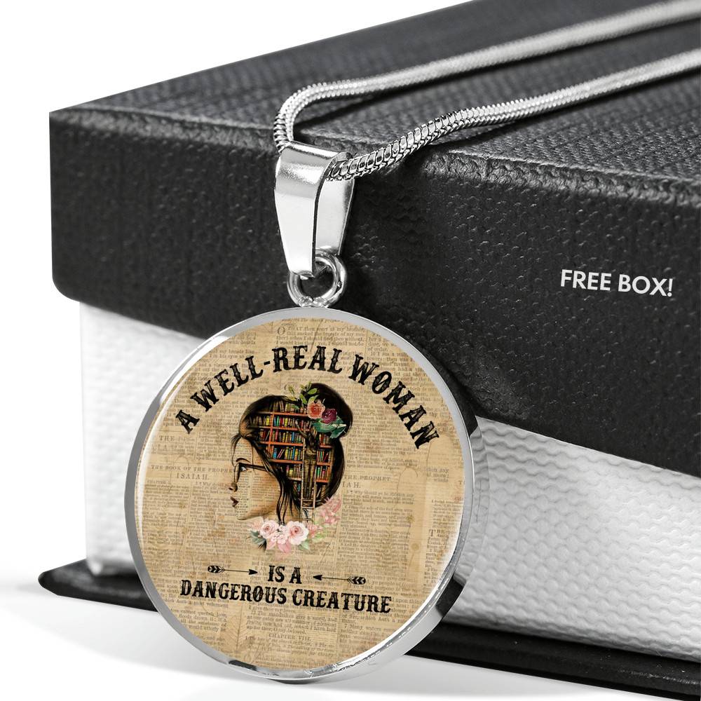 Vintage a Well-Read Woman Is a Dangerous Creature Book Lover Circle Pendant Necklace - Circle Luxury Necklace (Silver)