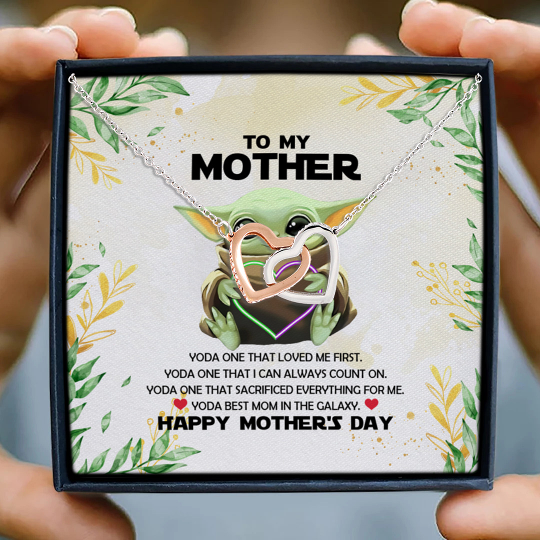 35 HG uu tien. To My Mom Yoda Baby - Message Card Interlocking Hearts Necklace 3
