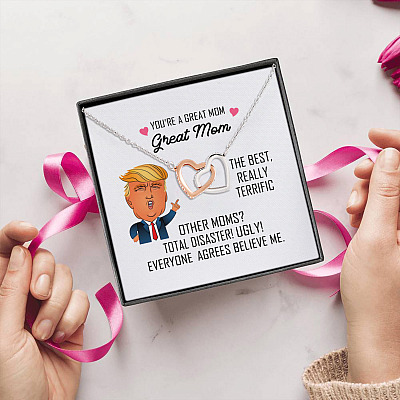 Alternative view of You're A Great Mom Great Mom The Best Really Terrific Everyone Agrees Believe Me Joined Interlocking Necklace