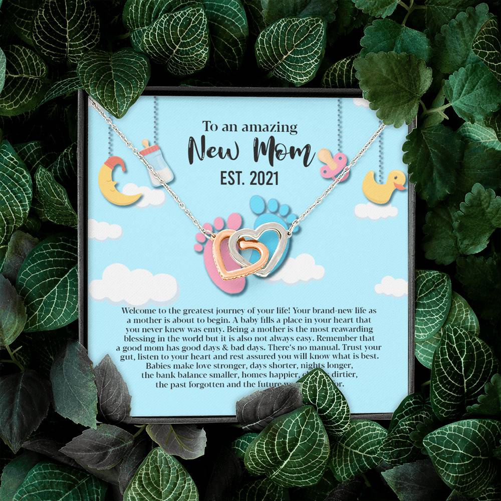 Personalized to An Amazing New Mom Interlocking Hearts Pendant Necklace