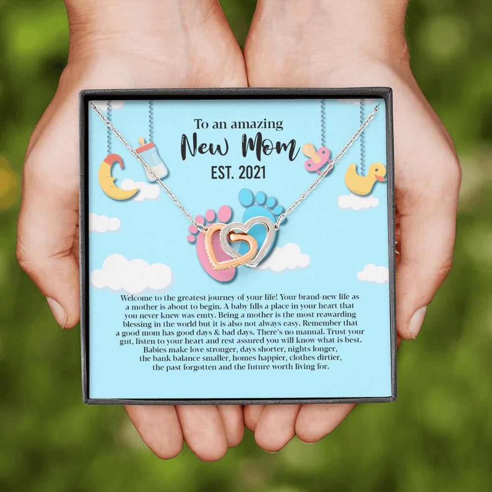 Personalized to An Amazing New Mom Interlocking Hearts Pendant Necklace