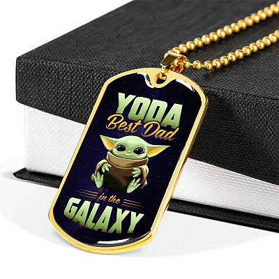 Funny Green Baby Alien You Da Best Dad in the Galaxy Father's Day Dog Tag Pendant Necklace
