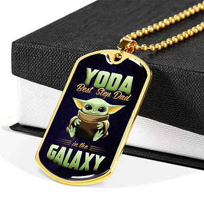 Funny Green Baby Alien You Da Best Step Dad in the Galaxy Father's Day Dog Tag Pendant Necklace