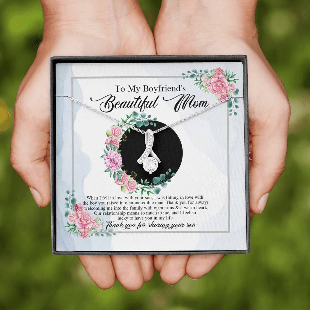 To My Boyfriend's Beautiful Mom Thank You For Sharing Your Son Alluring Beauty Necklace