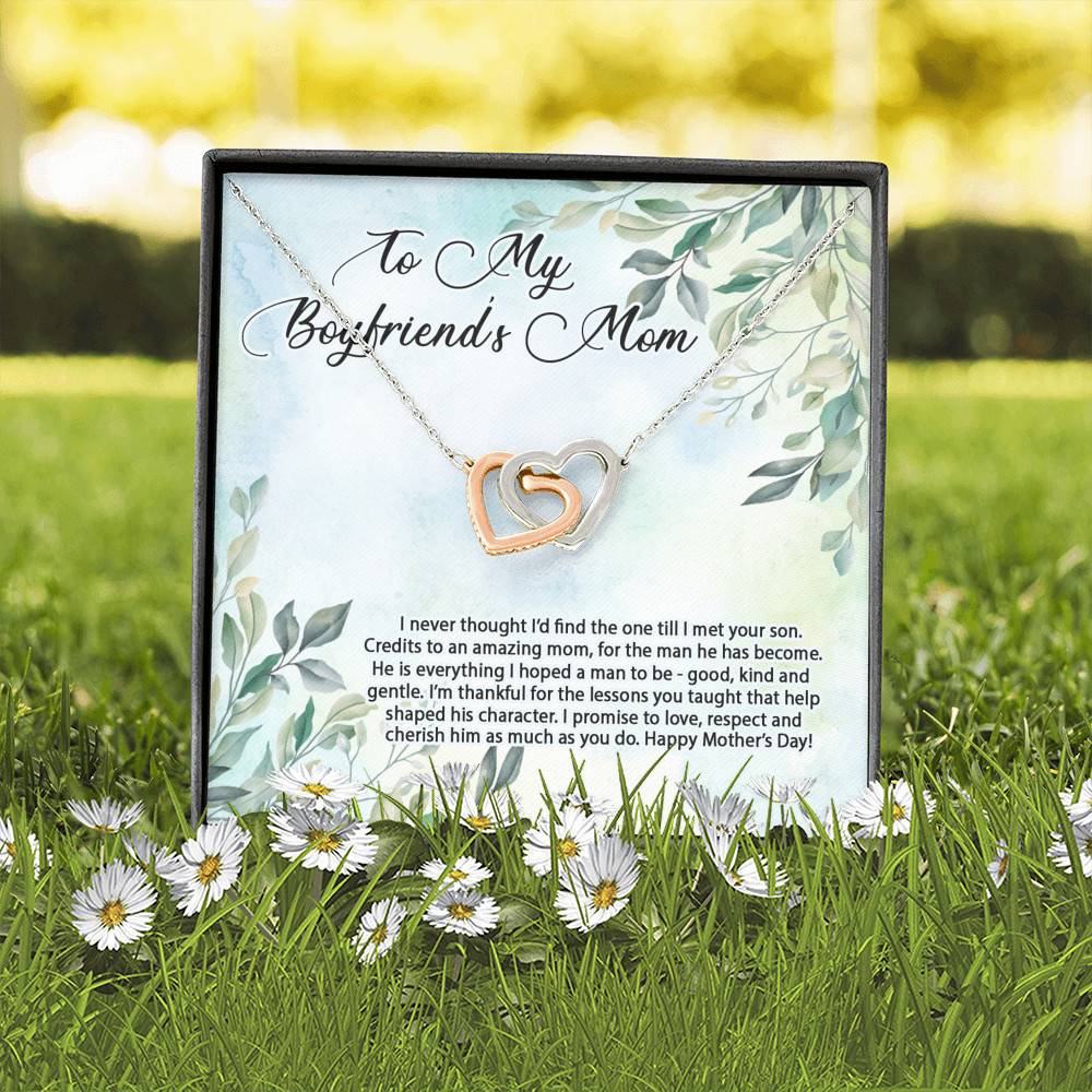 To My Boyfriend's Mom I Never Thought I'd Find the One Till I Met Your Son Interlocking Hearts Pendant Necklace