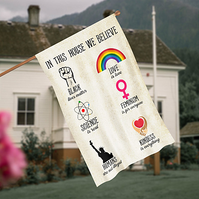 House Flag (30" x 40")