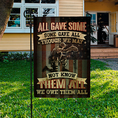 Garden Flag (11.5" x 17.5")