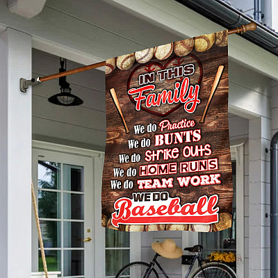 House Flag (30" x 40")