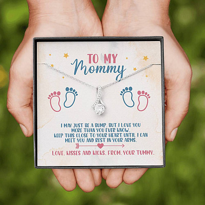 To My Mommy I May Just Be A Bump But I Love You More Than You Know Alluring Beauty Necklace Baby Shower Gifts