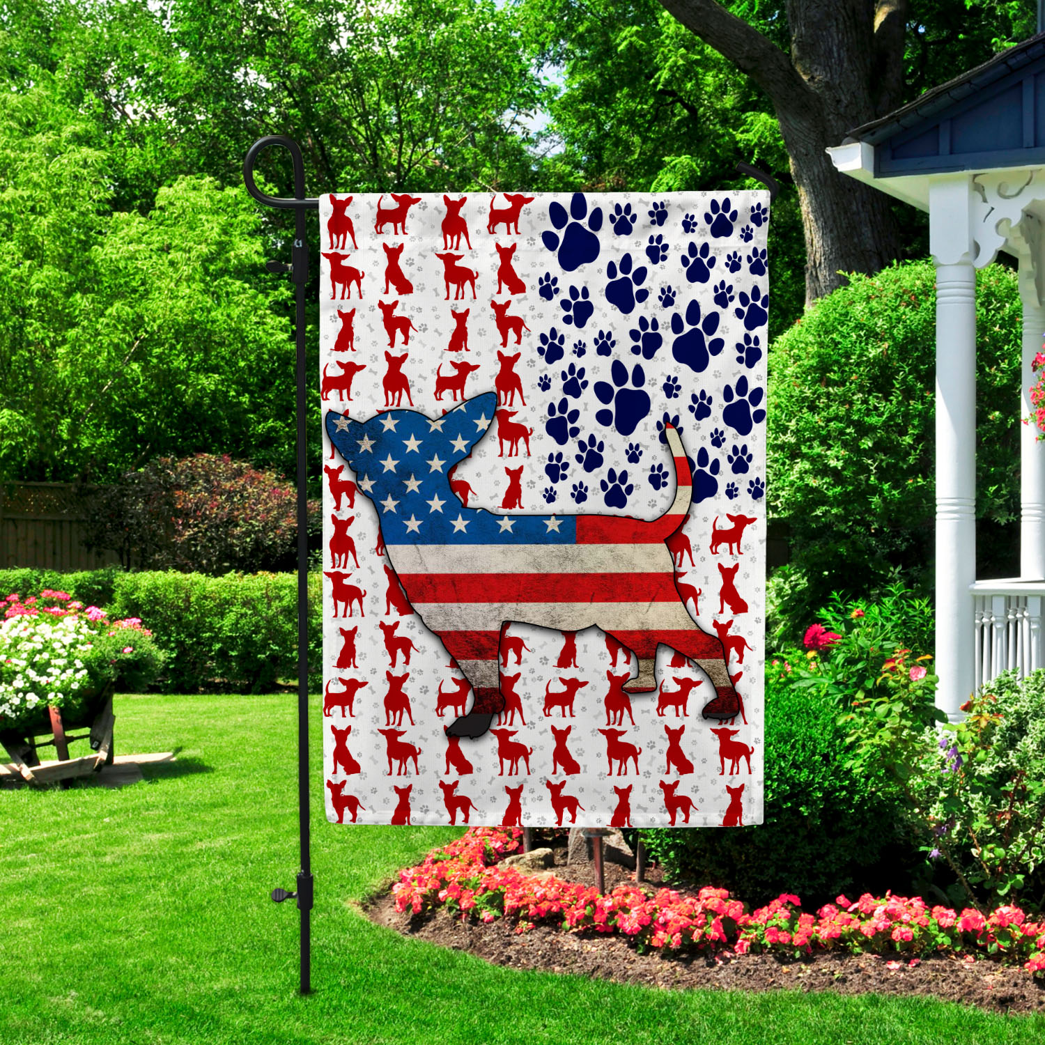 8VT. Chihuahua US Flag Garden Flag Mockup 2