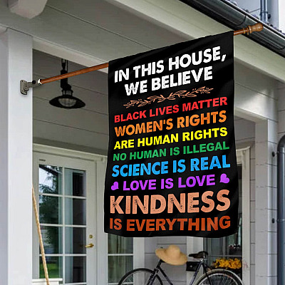 House Flag (30" x 40")