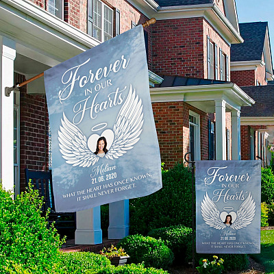 House Flag (30" x 40")