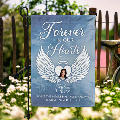 Garden Flag (11.5" x 17.5")