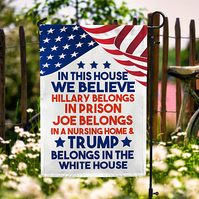 Garden Flag (11.5" x 17.5")