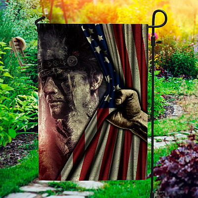 Garden Flag (11.5" x 17.5")