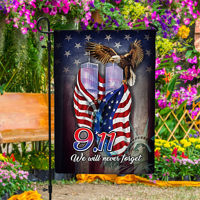 Garden Flag (11.5" x 17.5")