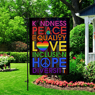 Garden Flag (11.5" x 17.5")