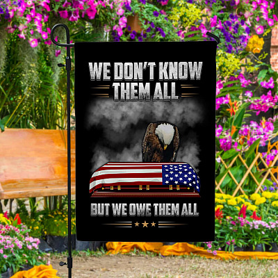 Garden Flag (11.5" x 17.5")