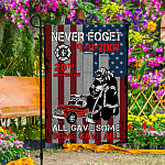 30x40-side1 Garden Flag Mockup 4