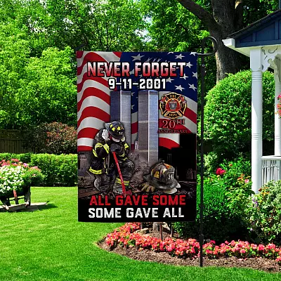 Garden Flag (11.5" x 17.5")