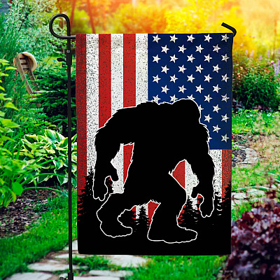 Garden Flag (11.5" x 17.5")