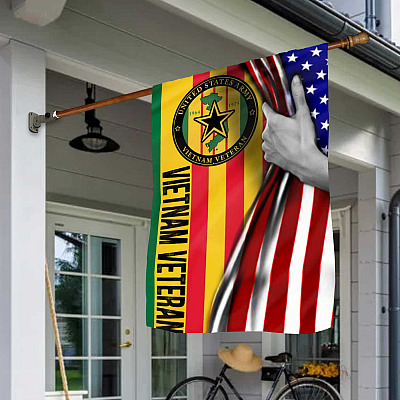 House Flag (30" x 40")