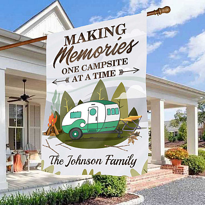 House Flag (30" x 40")