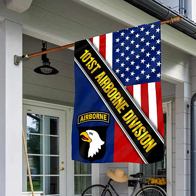 House Flag (30" x 40")