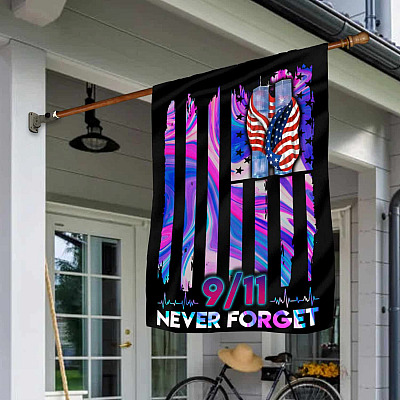 House Flag (30" x 40")