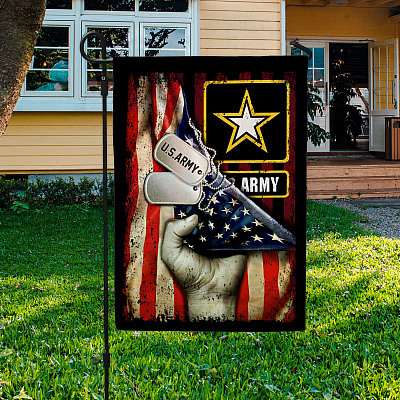 Garden Flag (11.5" x 17.5")