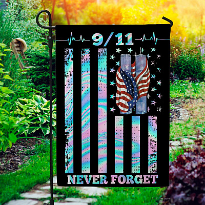 Garden Flag (11.5" x 17.5")