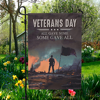 Garden Flag (11.5" x 17.5")