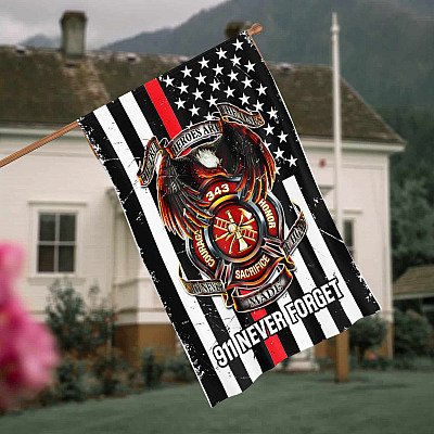 House Flag (30" x 40")