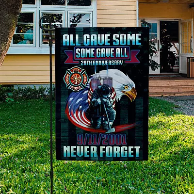 Garden Flag (11.5" x 17.5")