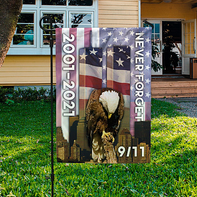 Garden Flag (11.5" x 17.5")