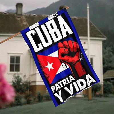 House Flag (30" x 40")