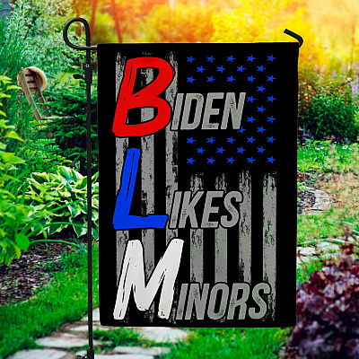 Garden Flag (11.5" x 17.5")