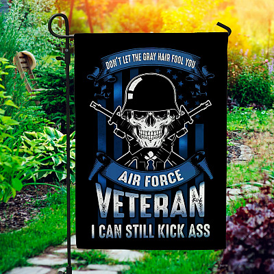 Garden Flag (11.5" x 17.5")